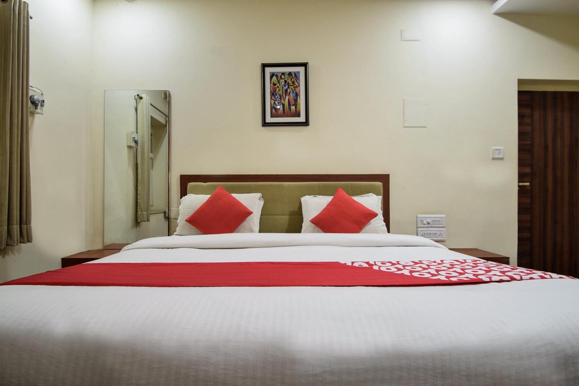 Hotel Collection O Royal Icon Udajpur Exteriér fotografie